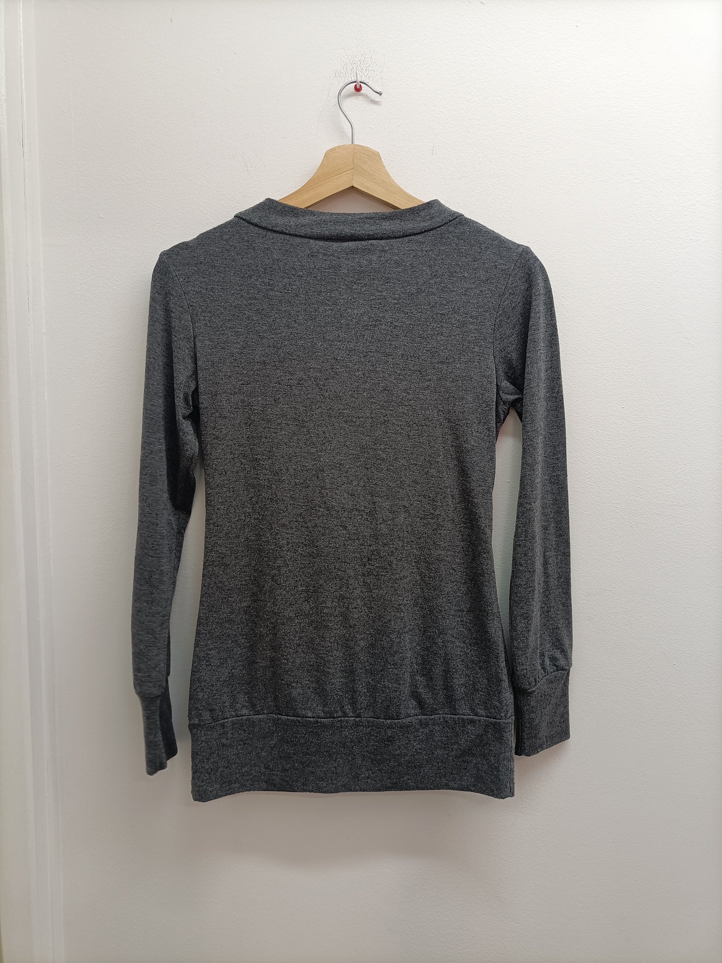 Pull fin avec double col gris foncé Taille L