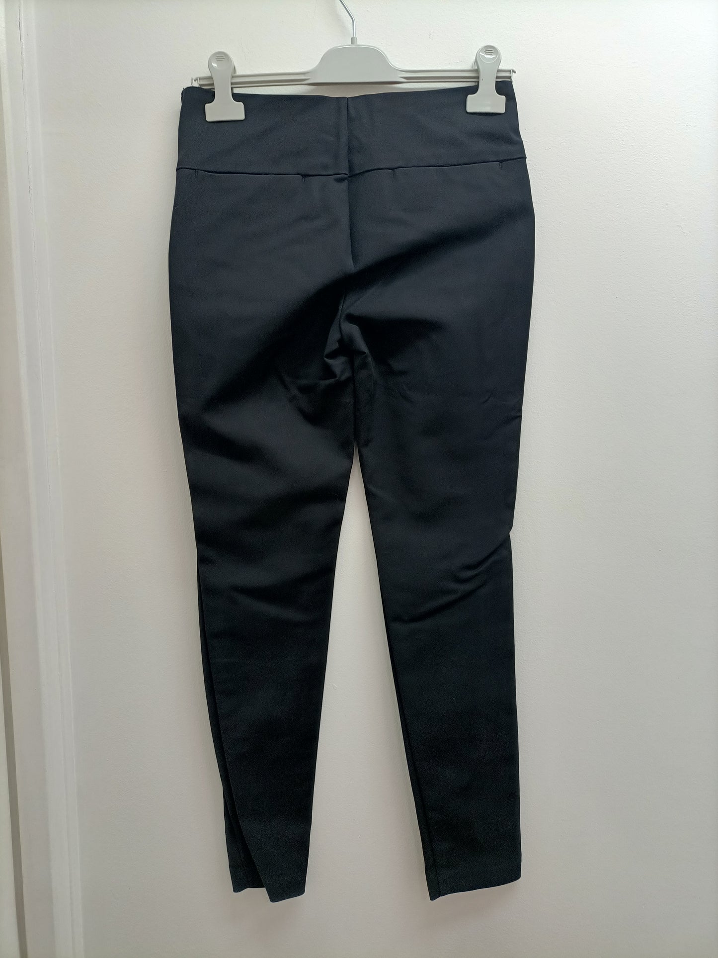 Pantalon Kiabi noir Taille 36