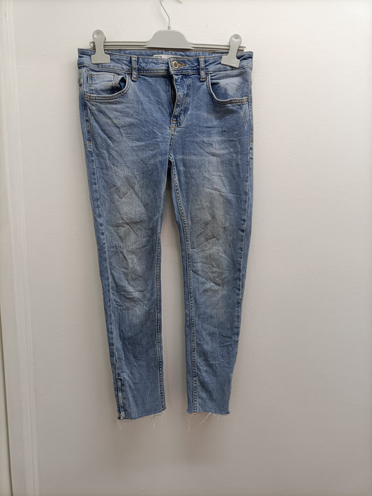 Jeans Zara bleu clair délavé Taille 38