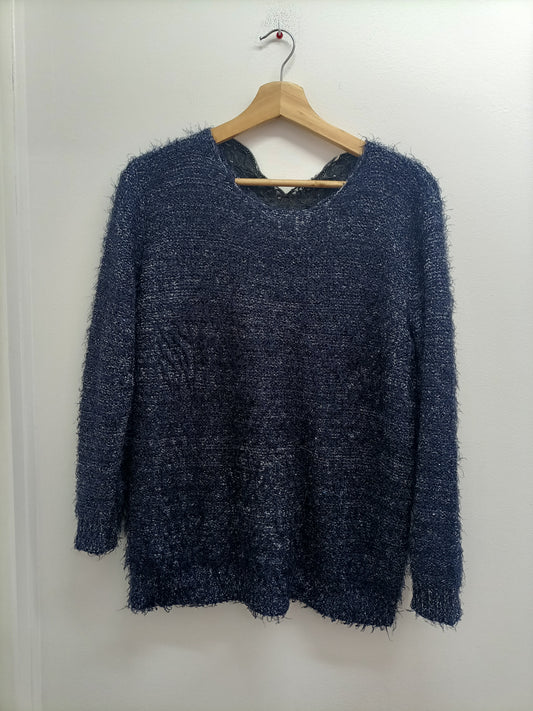 Pull maille poilue CC Collection bleu avec sequins dans le dos Taille L/XL