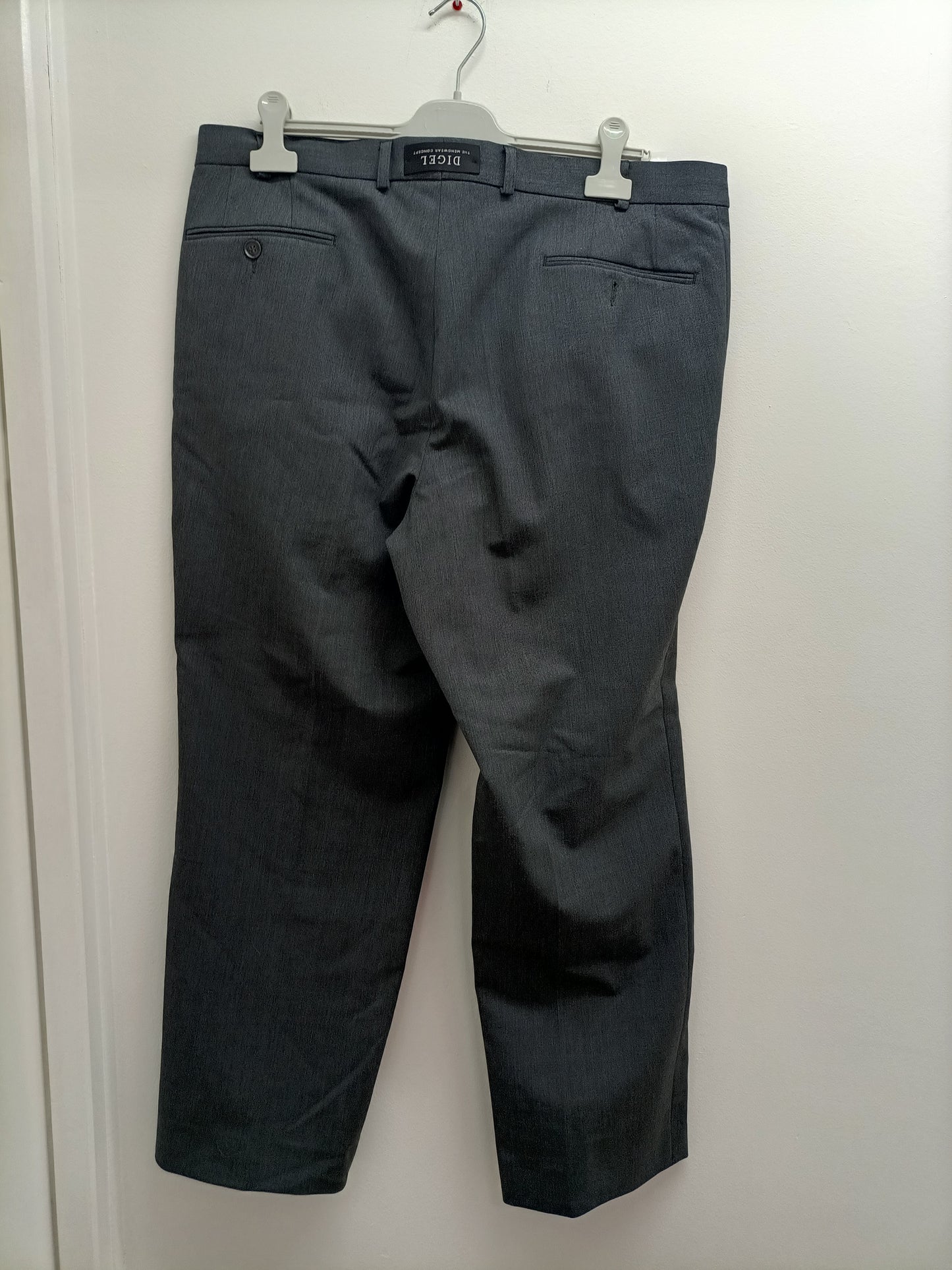 Pantalon Digel gris foncé Taille 48