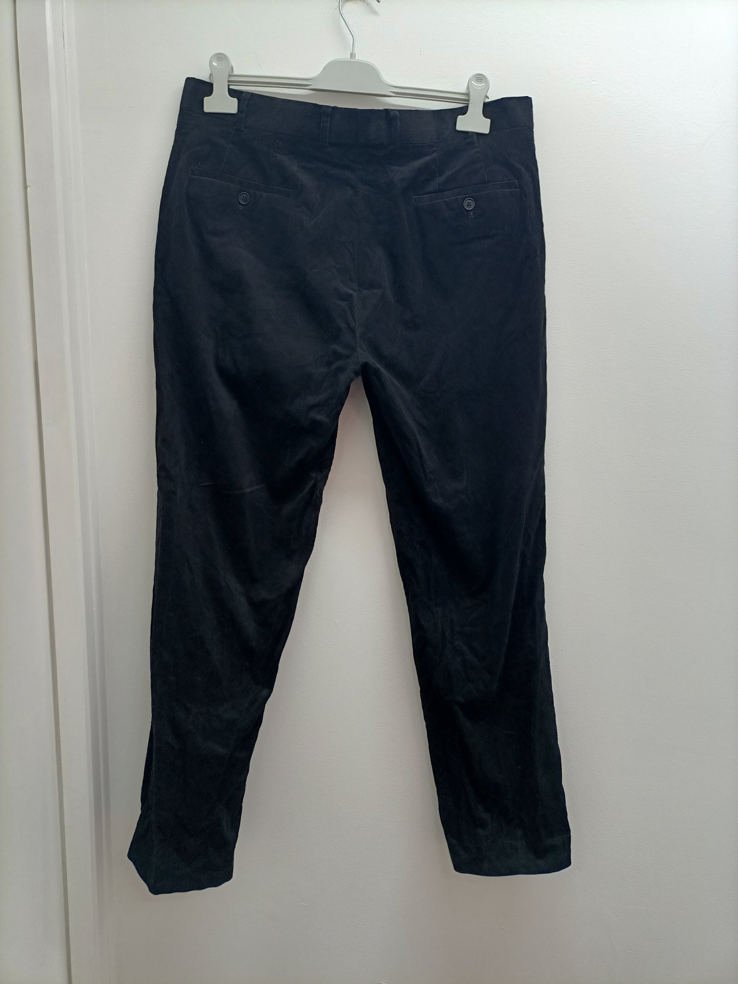 Pantalon en velours côtelé Biaggini noir Taille 46