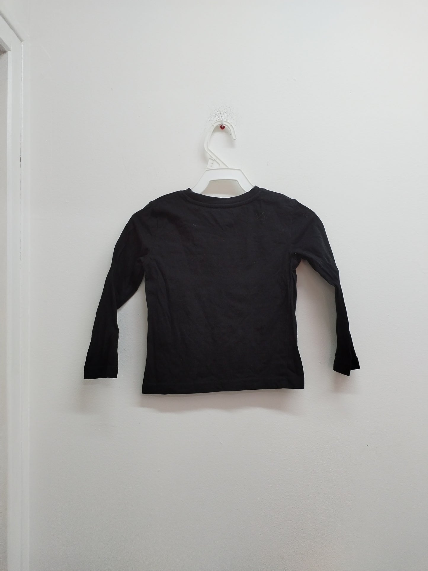 T-shirt manches longues Tissaia noir avec impression Taille 3 Ans