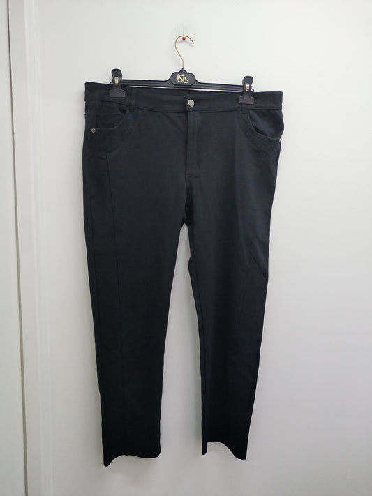 Pantalon noir Taille 48/50