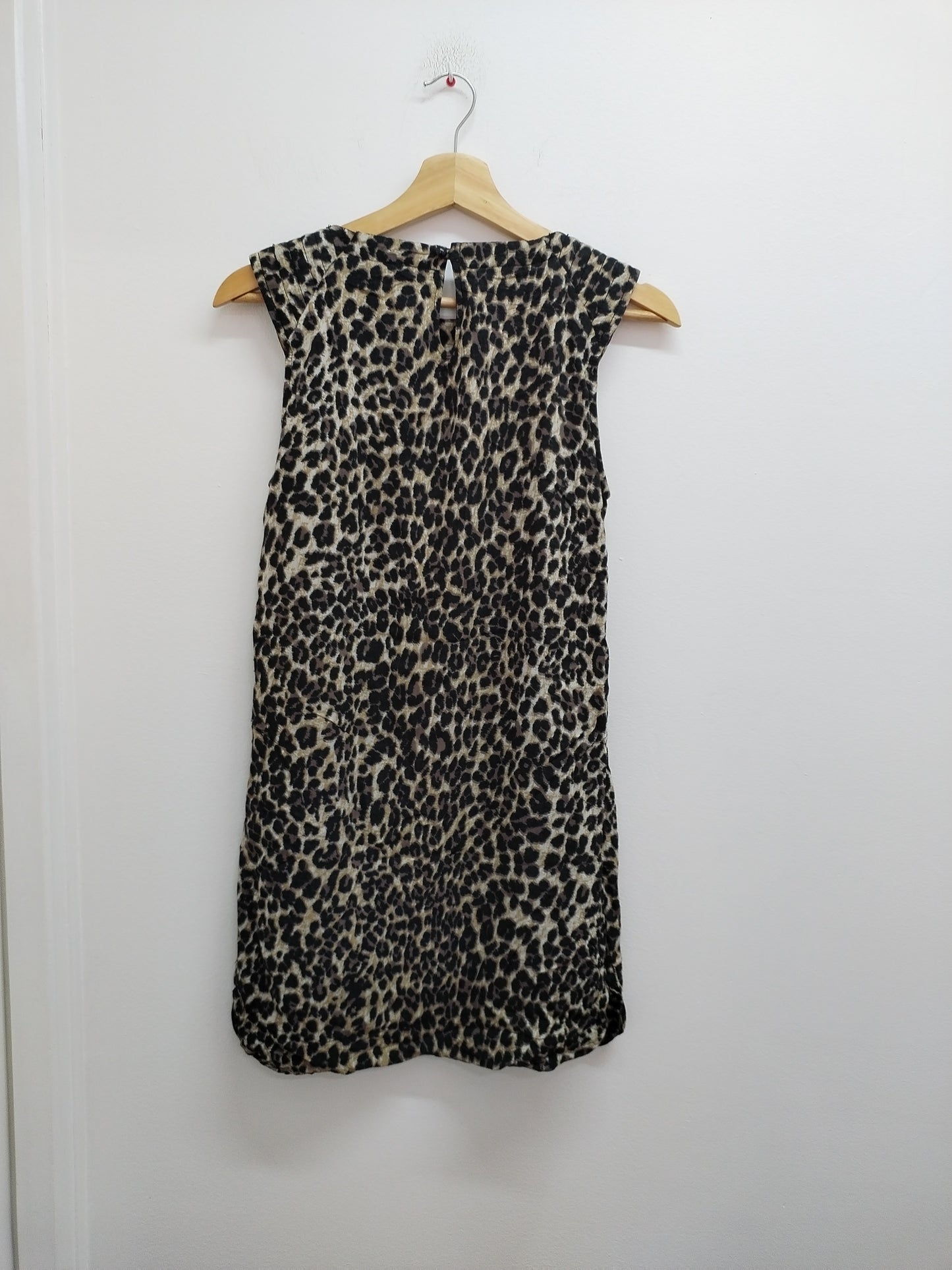 Robe sans manches Bershka imprimée léopard Taille S