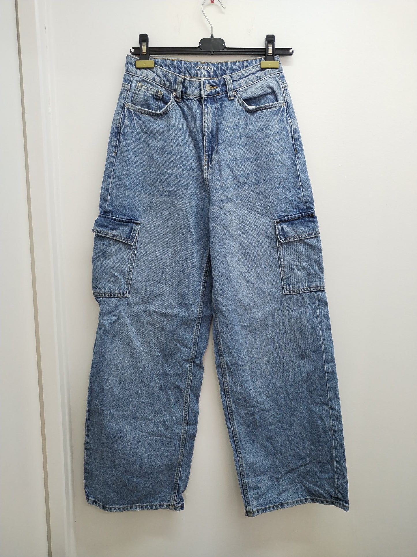 Jeans Kiabi jambes larges bleu clair Taille 36