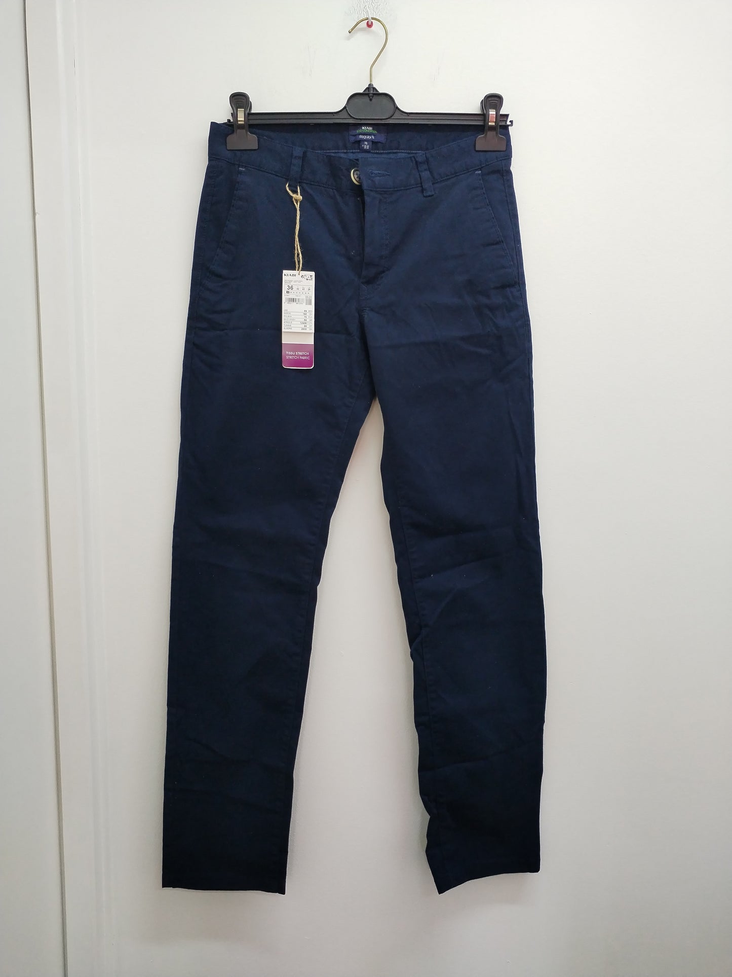 Pantalon chino Kiabi bleu marine Taille 36