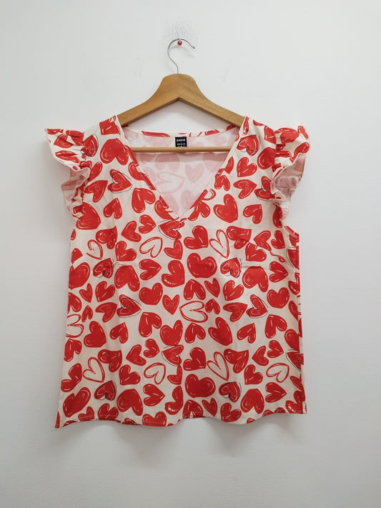 T-shirt fluide Shein beige à motifs cœurs Taille 36