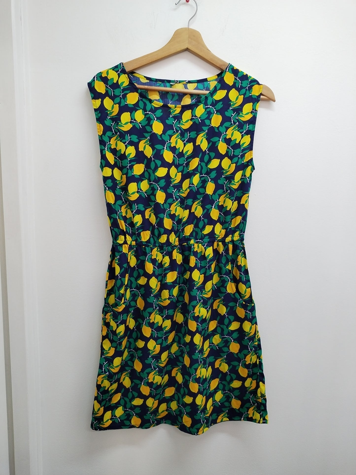 Robe sans manches marine à motifs citrons Taille S