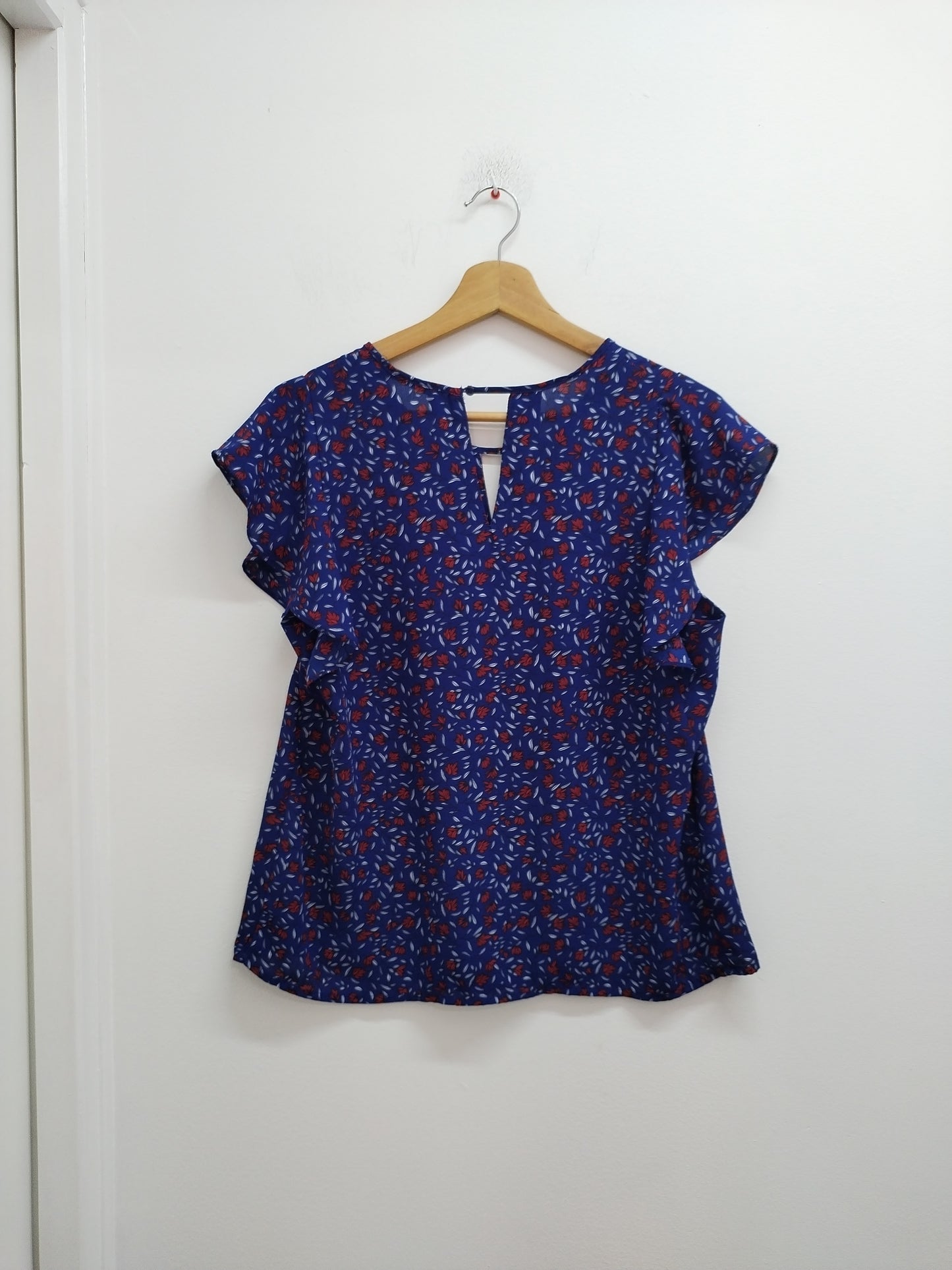 T-shirt fluide Monoprix bleu fleuri Taille 40