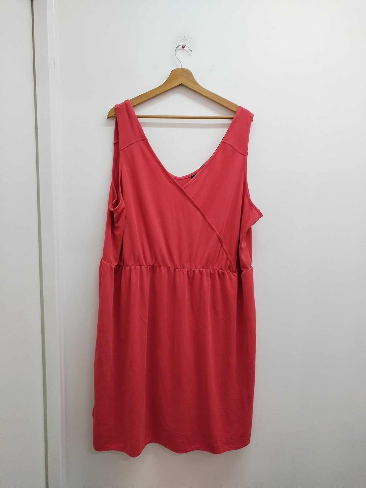 Robe sans manches Kiabi rouge orangé Taille 54/56