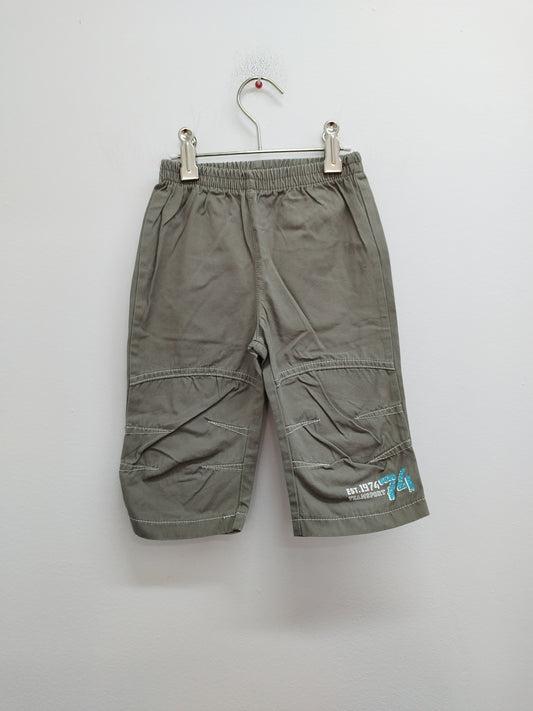 Pantacourt kaki Taille 12 Mois