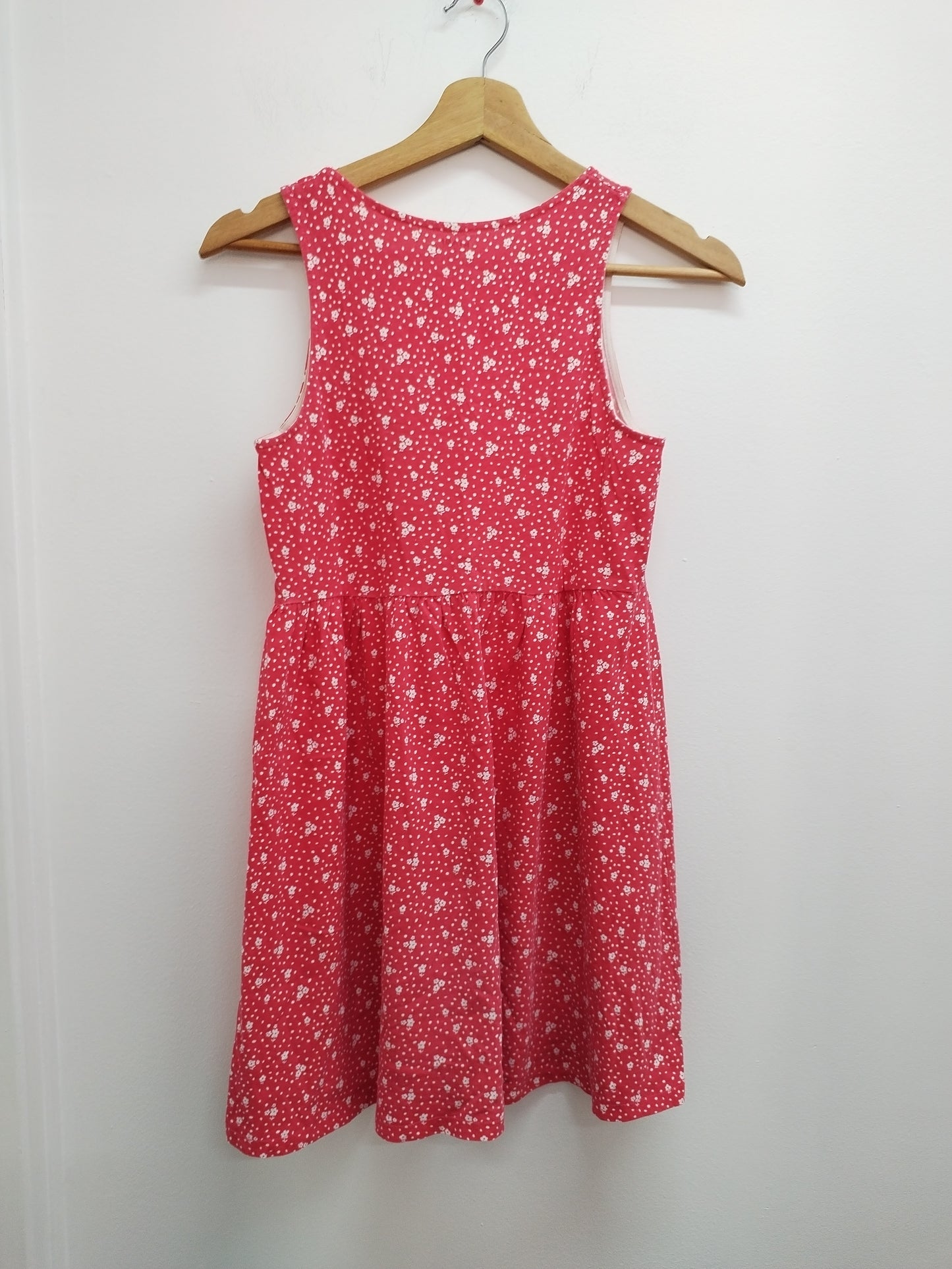Robe sans manche Kiabi rouge fleurie Taille 12 Ans
