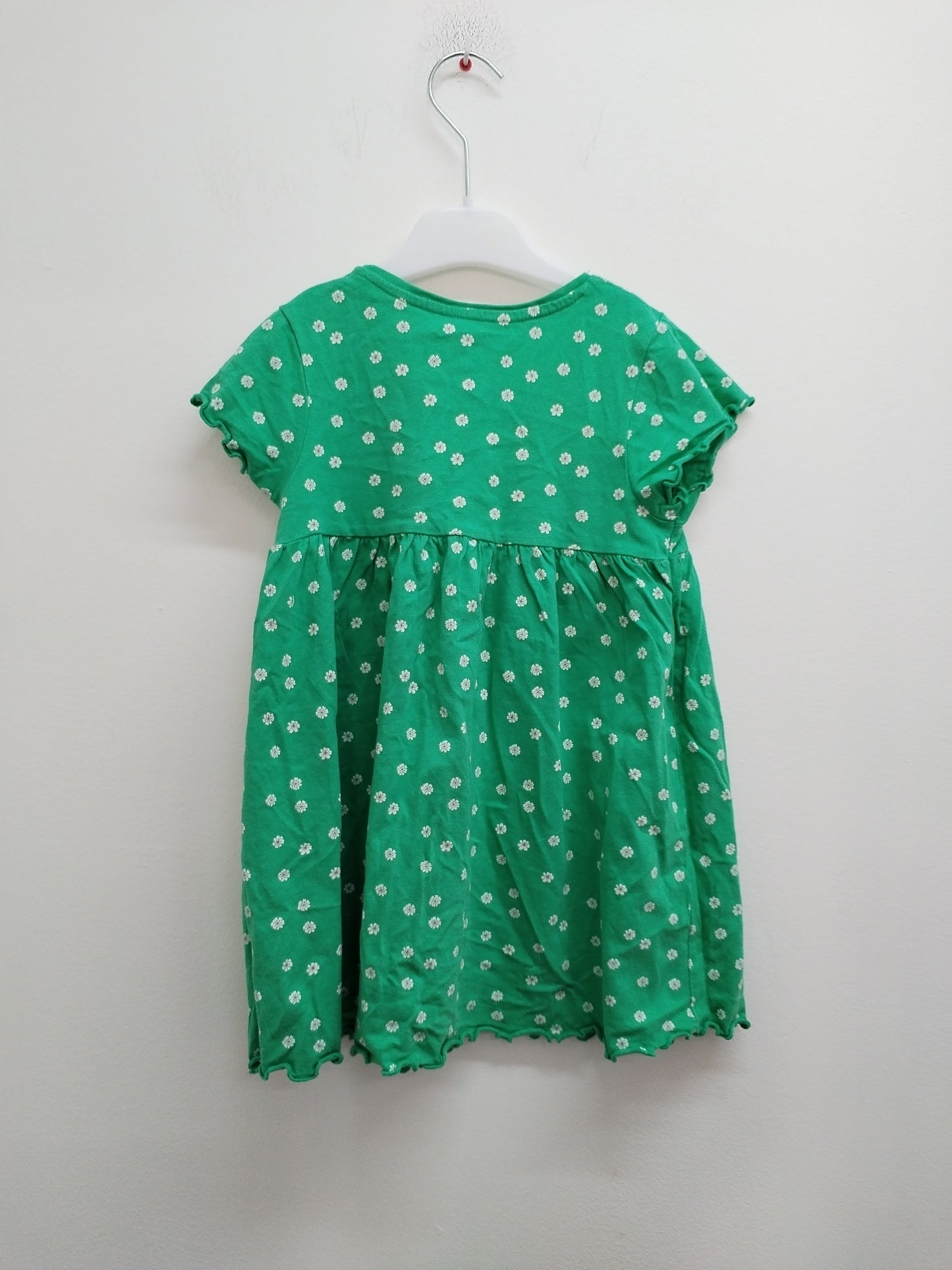 Robe manches courtes Primark verte fleurie Taille 4/5 Ans