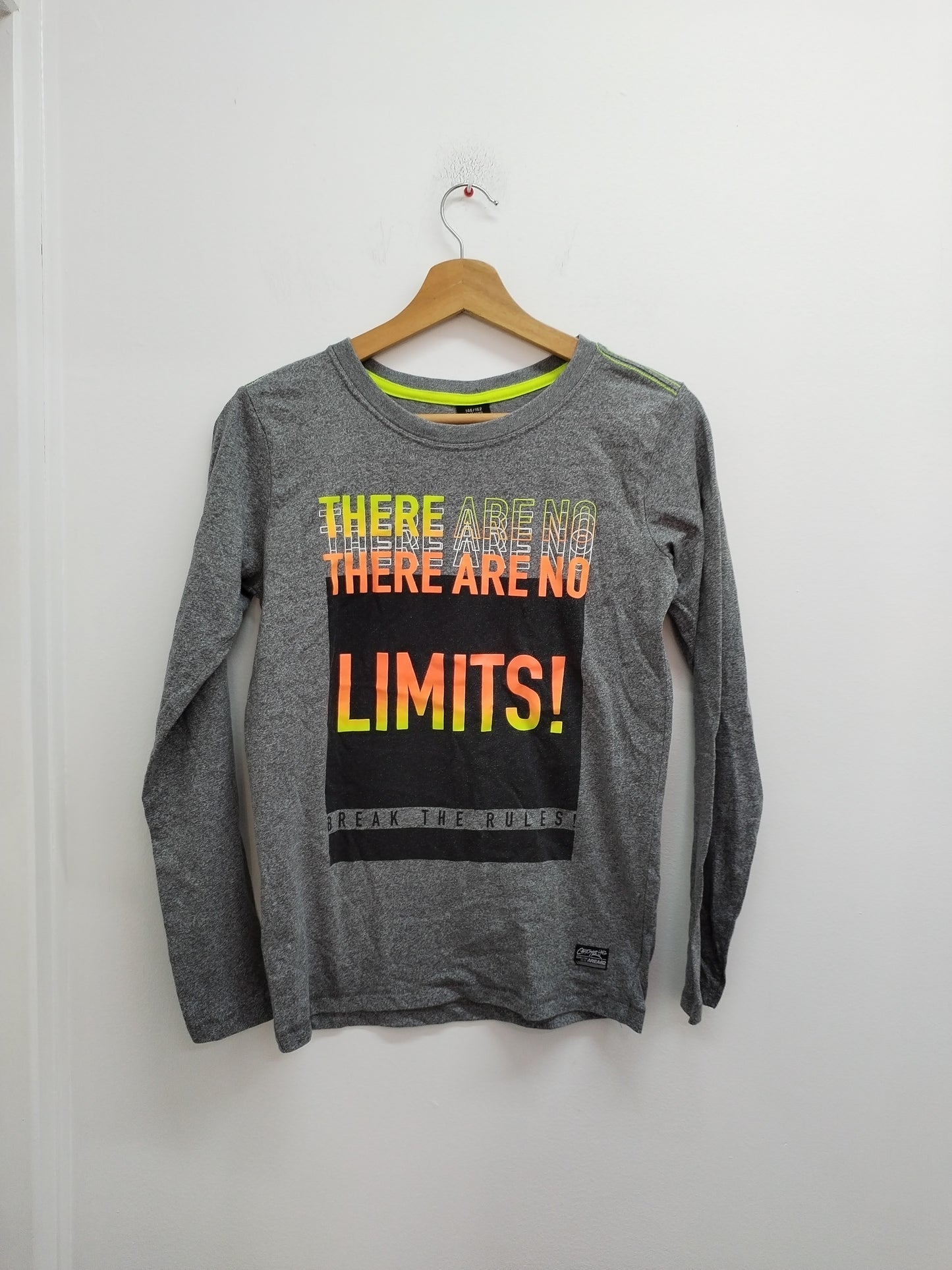 T-shirt manches longues Chapter Young gris avec impression Taille 10/12 Ans