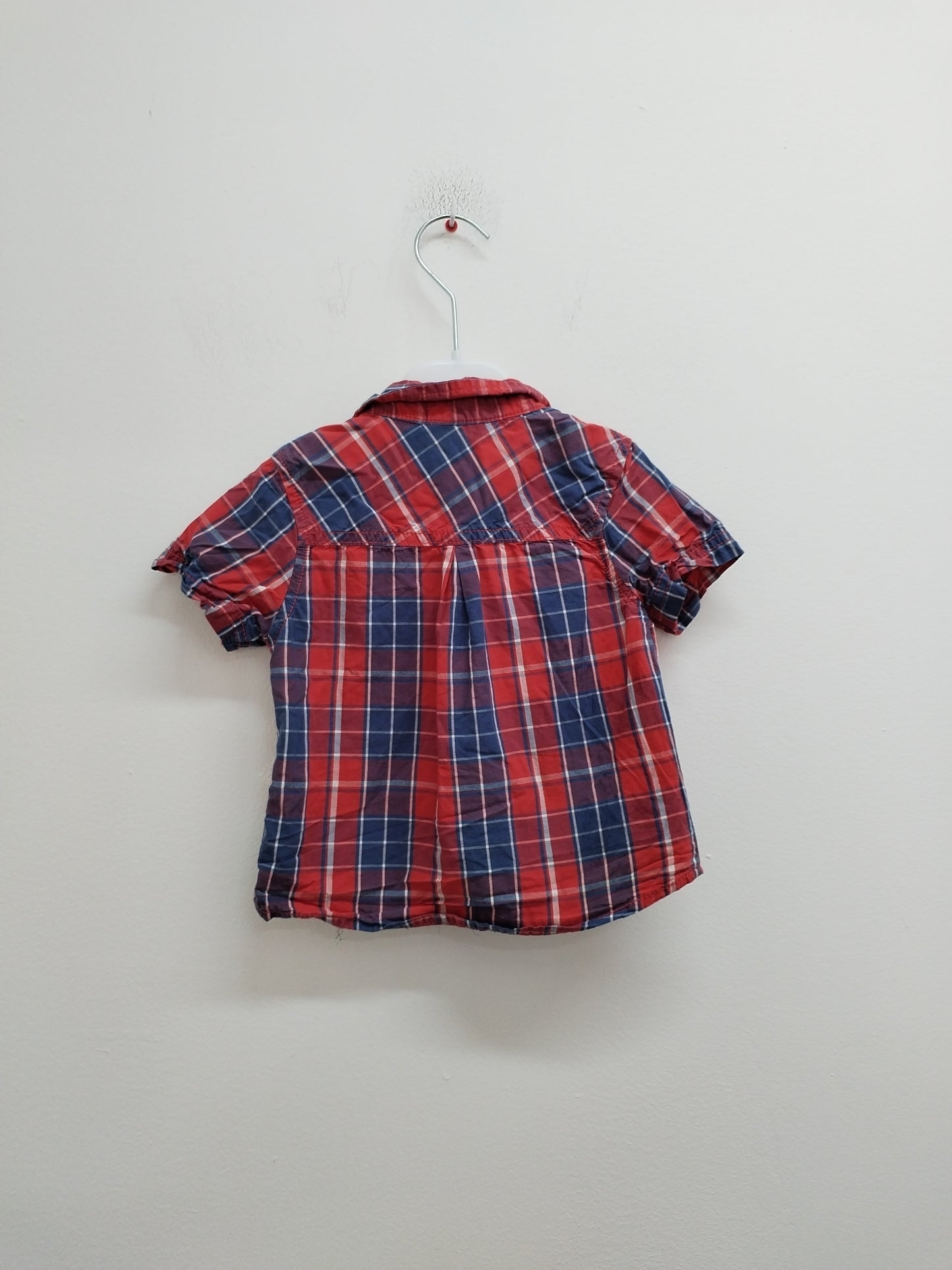 Chemise manches courtes Tape à l'Œil à carreaux rouges et bleus Taille 18 Mois