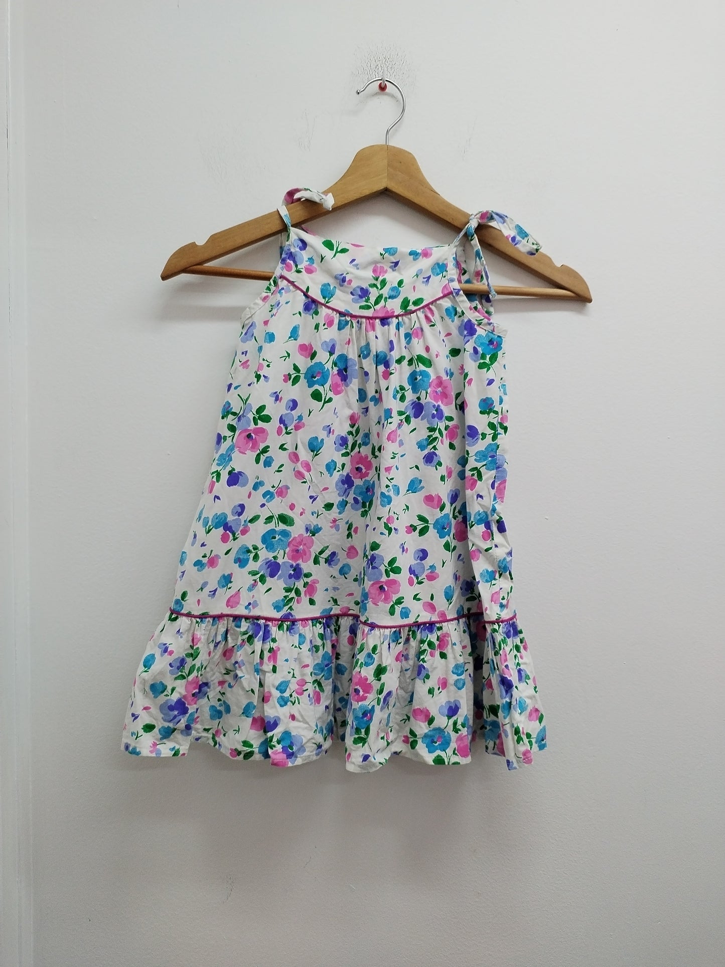 Robe à bretelles Alphabet blanche fleurie Taille 4 Ans