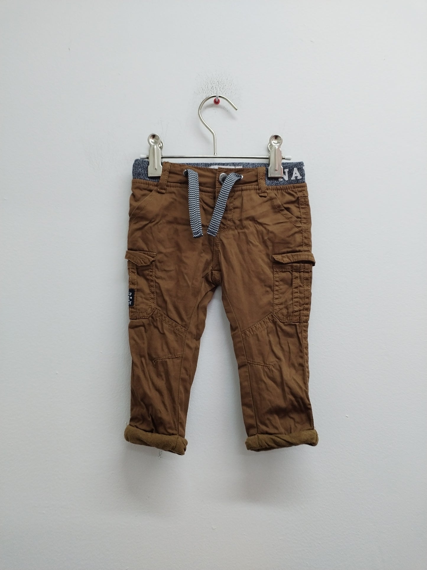 Pantalon Gémo marron taille 6 Mois