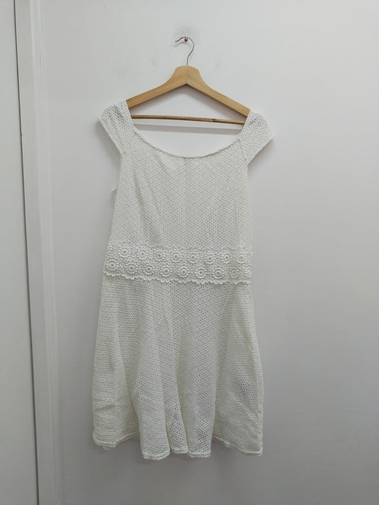 Robe sans manches en mailles Bréal blanche Taille 42