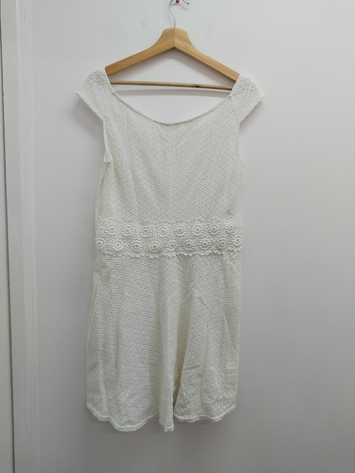 Robe sans manches en mailles Bréal blanche Taille 42