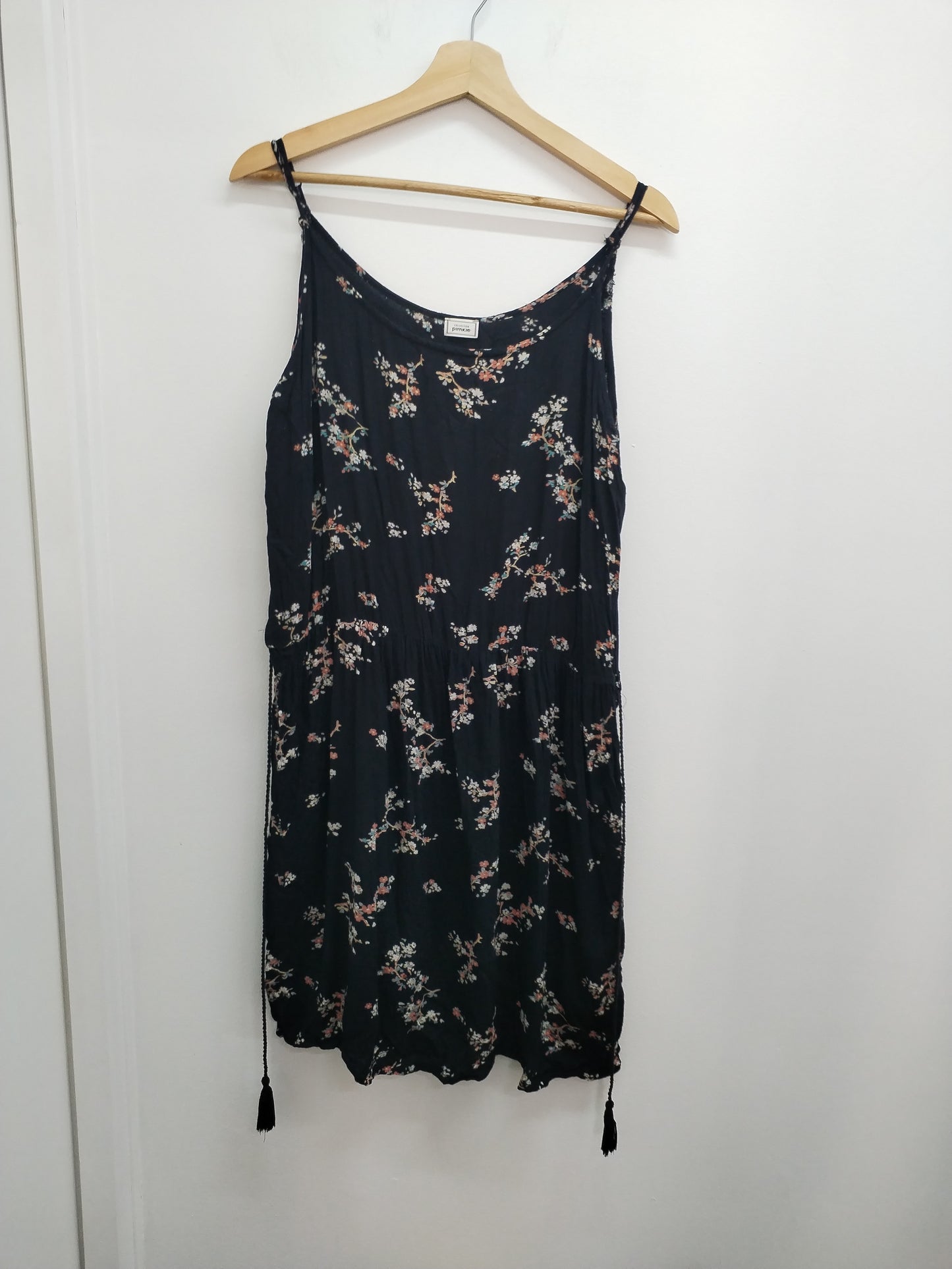 Robe à bretelles Pimkie noire fleurie Taille M