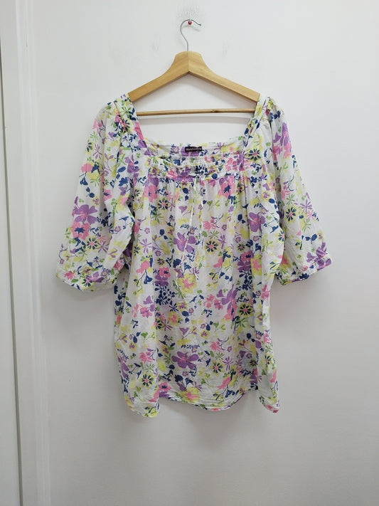 Tunique Blancheporte blanche fleurie Taille 50