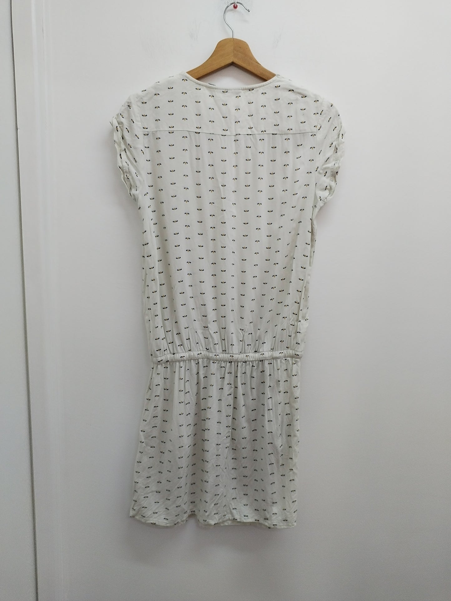 Robe manches courtes Kiabi blanche à motifs Taille 38
