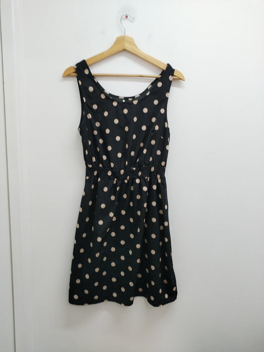 Robe fluide sans manches Influence noire à pois beiges Taille 38