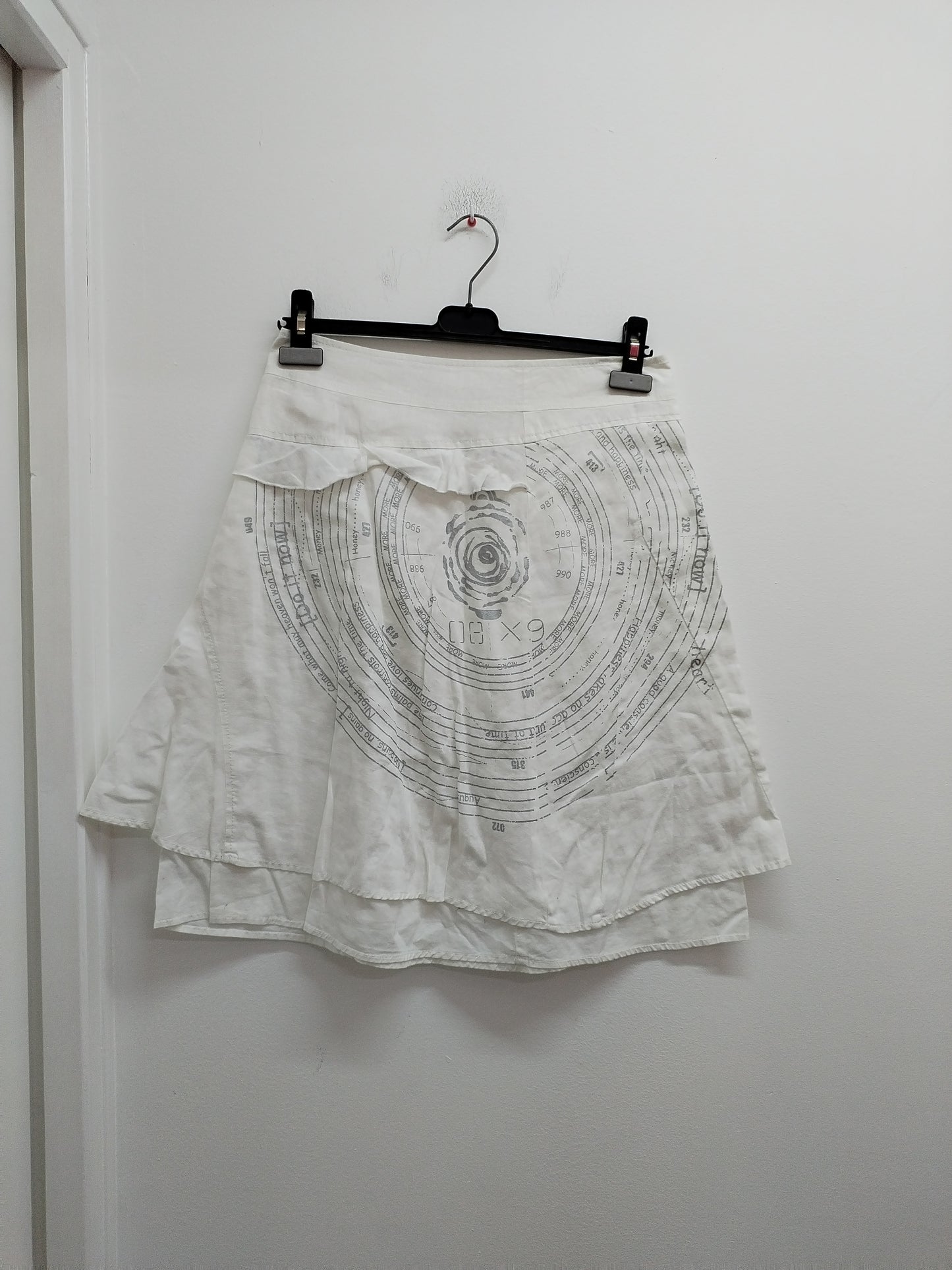 Jupe Jacqueline Riu blanche avec impression Taille 38