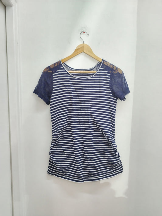 T-shirt Gémo maternité rayé marine et blanc avec dentelle Taille M