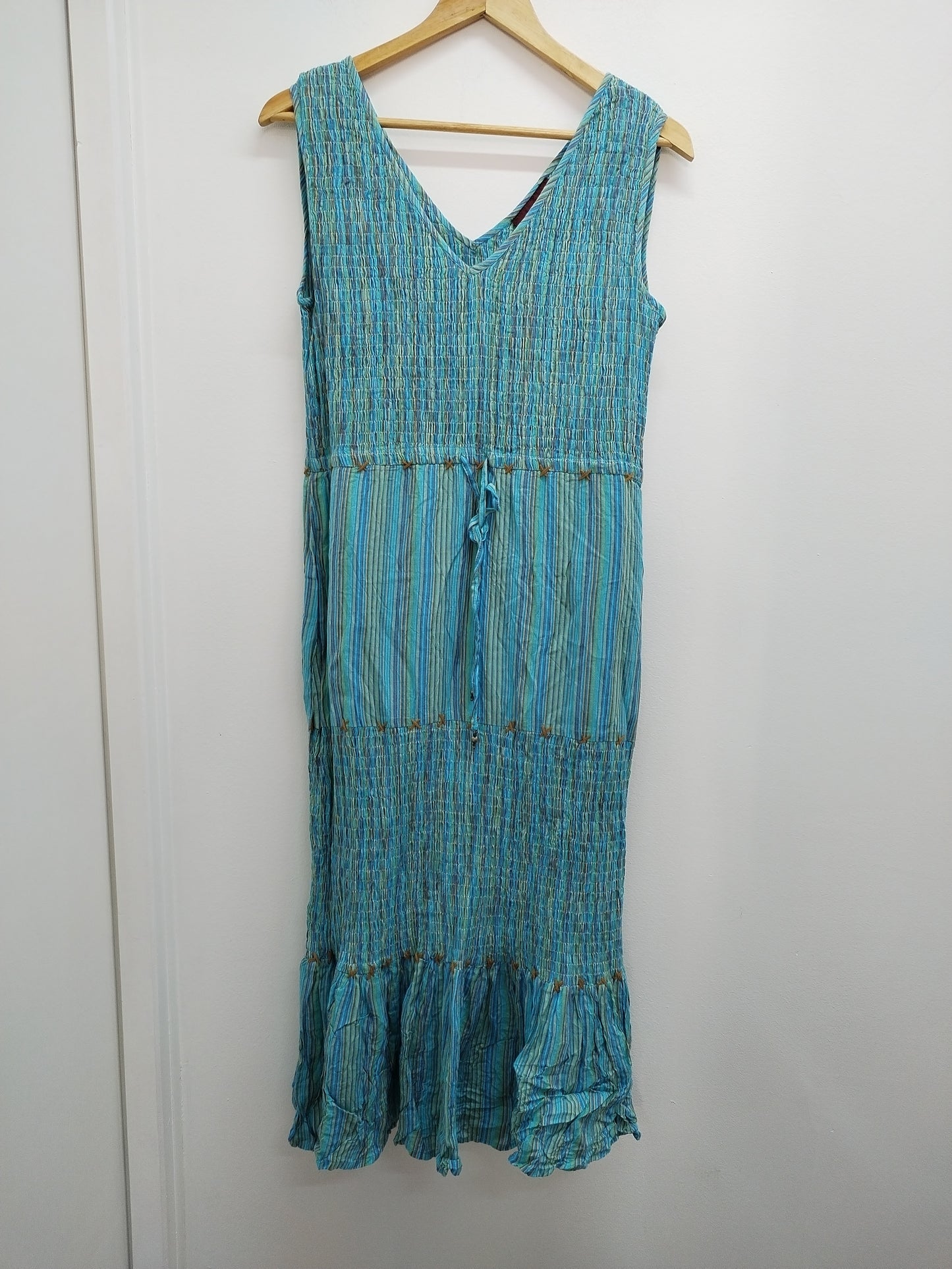 Robe longues sans manches Tchaikhana bleue rayée Taille M
