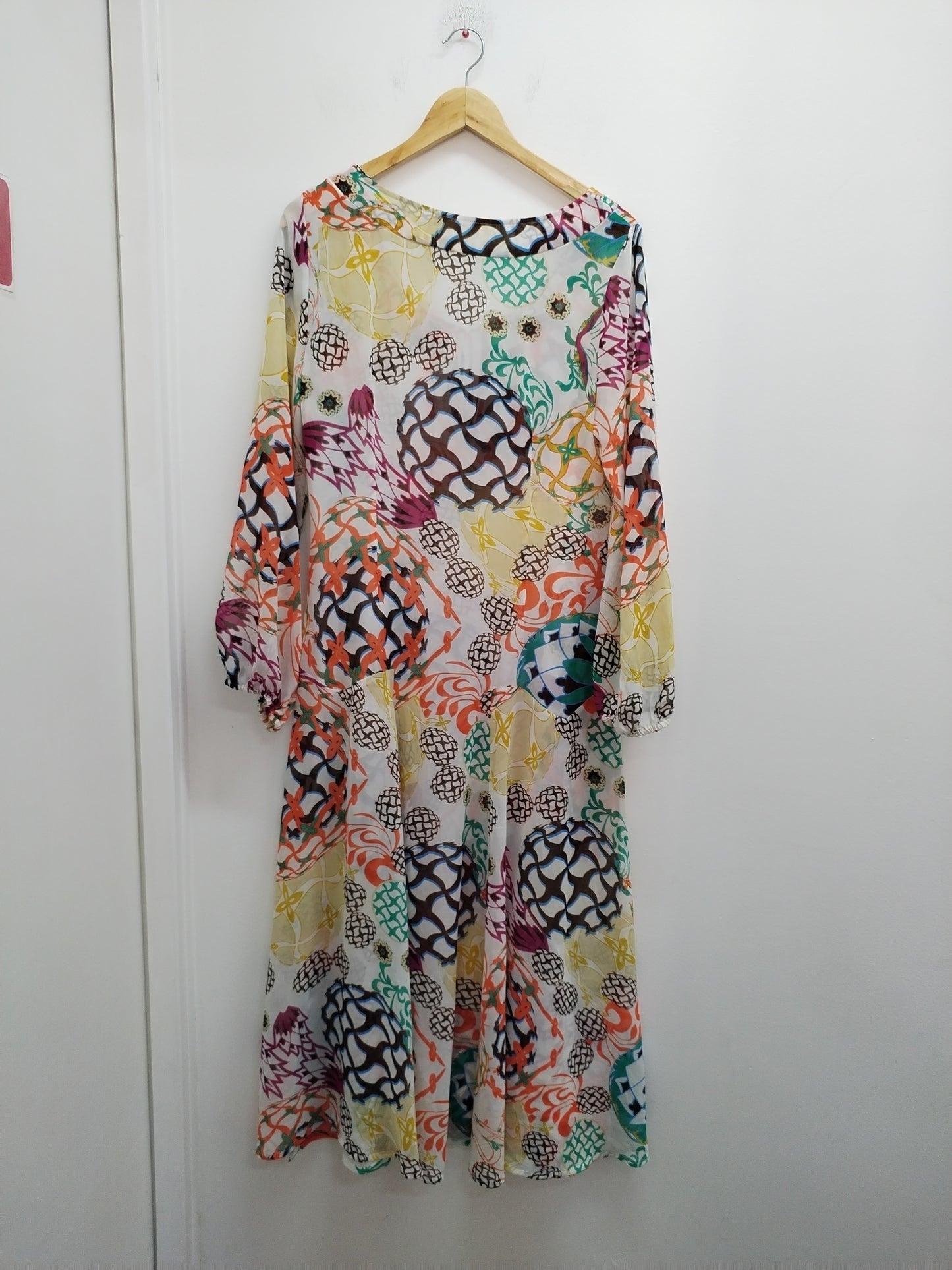 Robe longue manches longues transparente imprimée Taille M