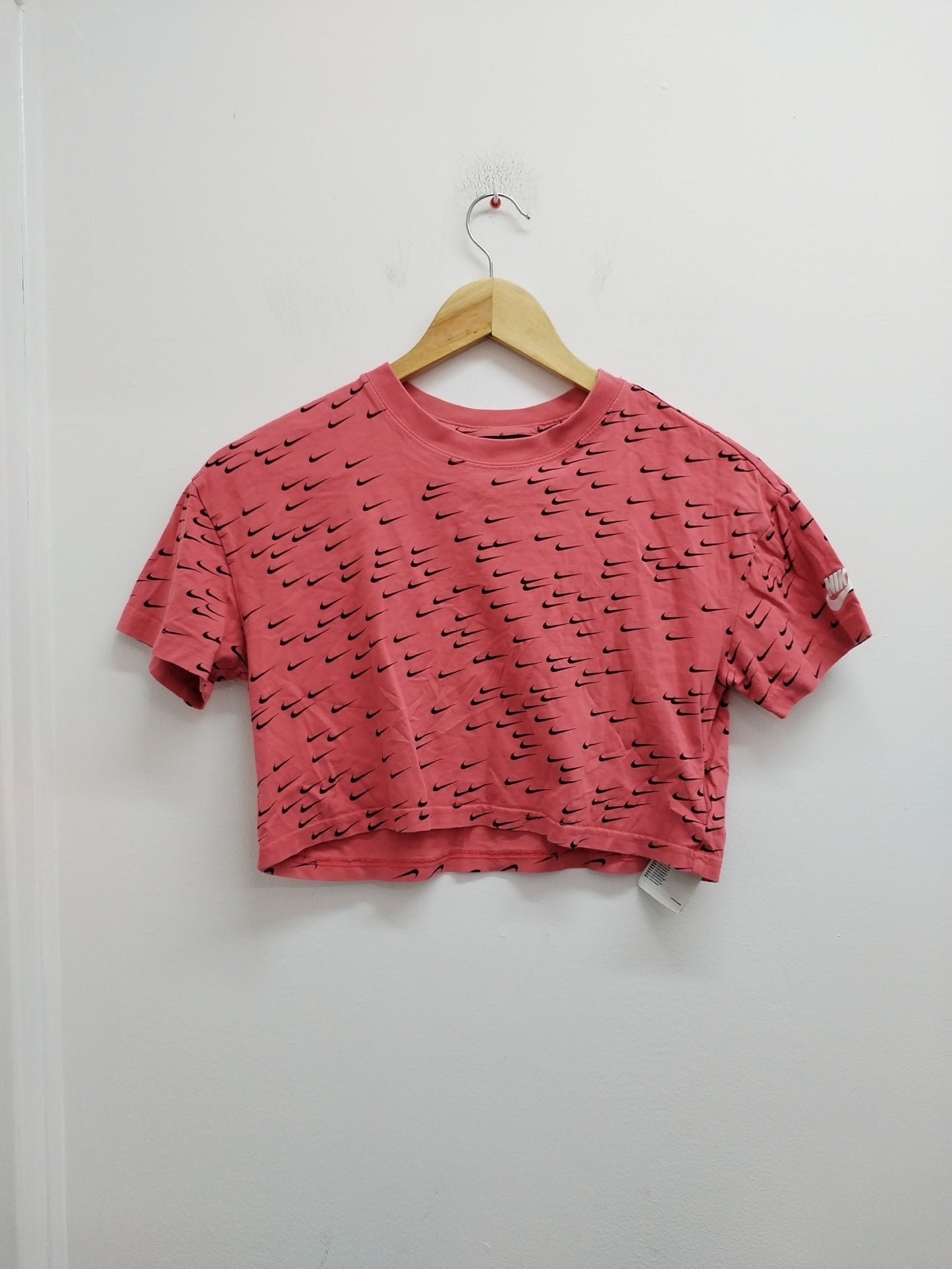 T-shirt court Nike corail avec impression Taille XS