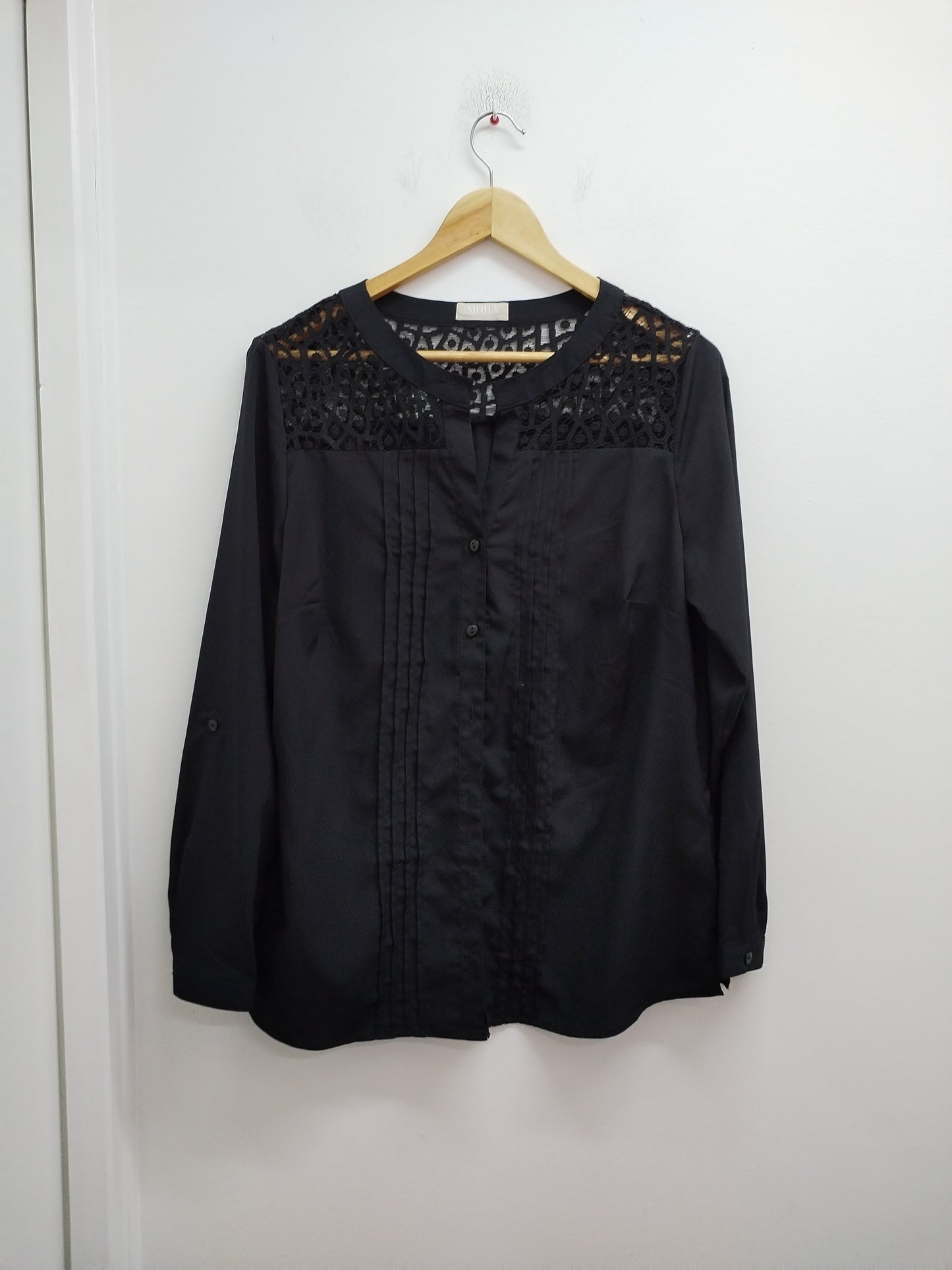 Chemise Mona avec dentelle Taille L