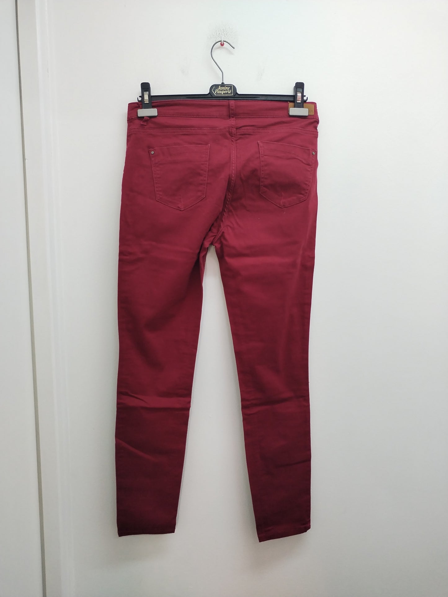 Jeans Gémo rouge foncé Taille 40