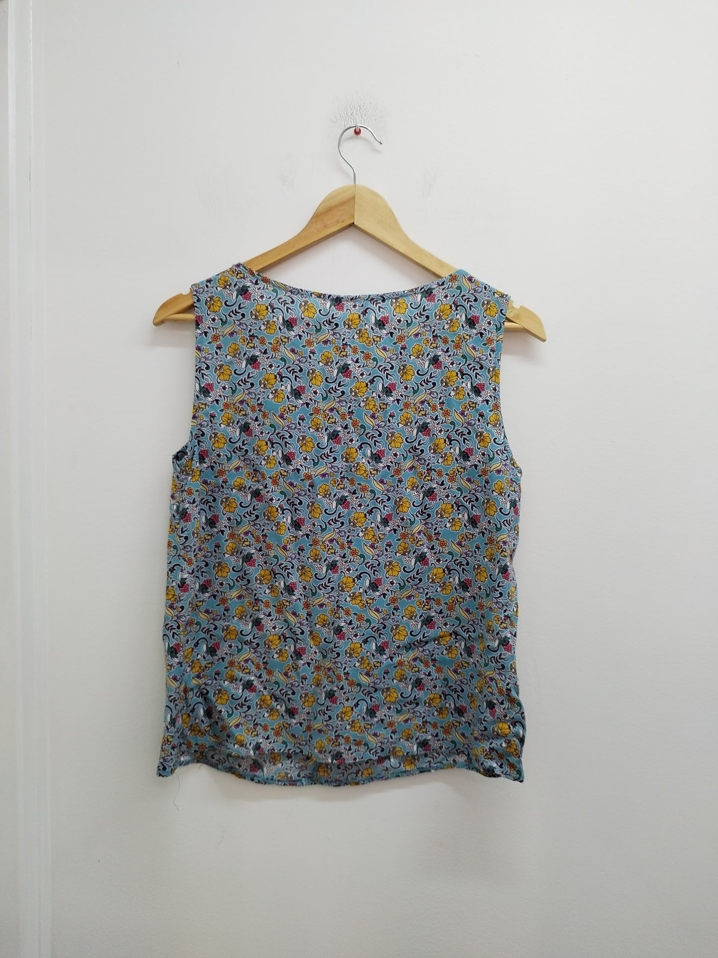 Débardeur fluide bleu fleuri Taille 38