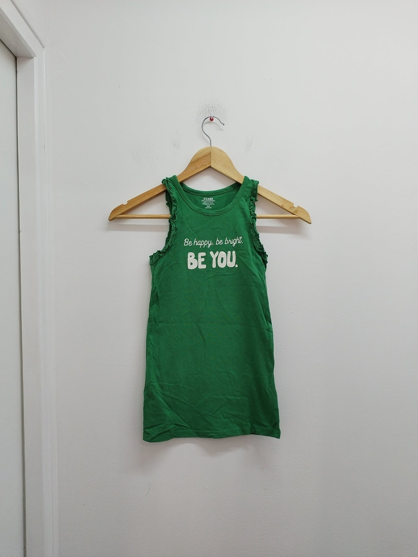 Robe sans manches Kiabi verte avec impression Taille 5 Ans