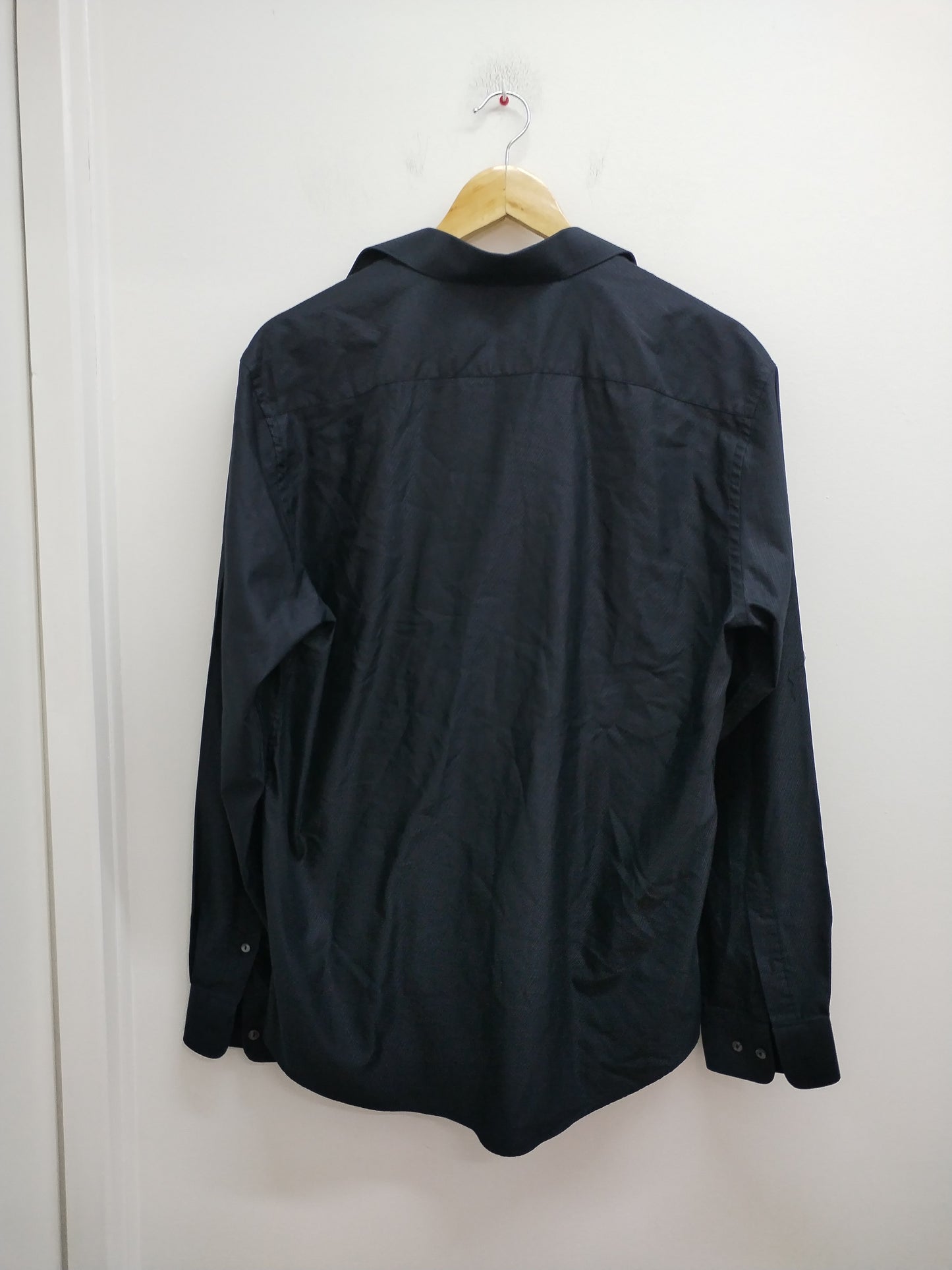 Chemise Per L'Uomo by Armand Thiery noire à petites rayures Taille L