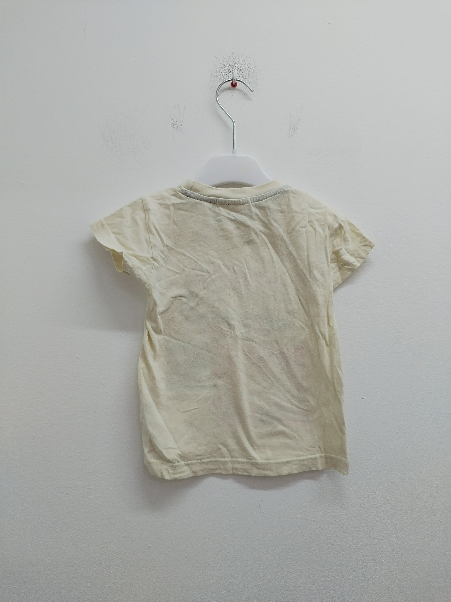 T-shirt Marvel beige avec impression Taille 3 Ans