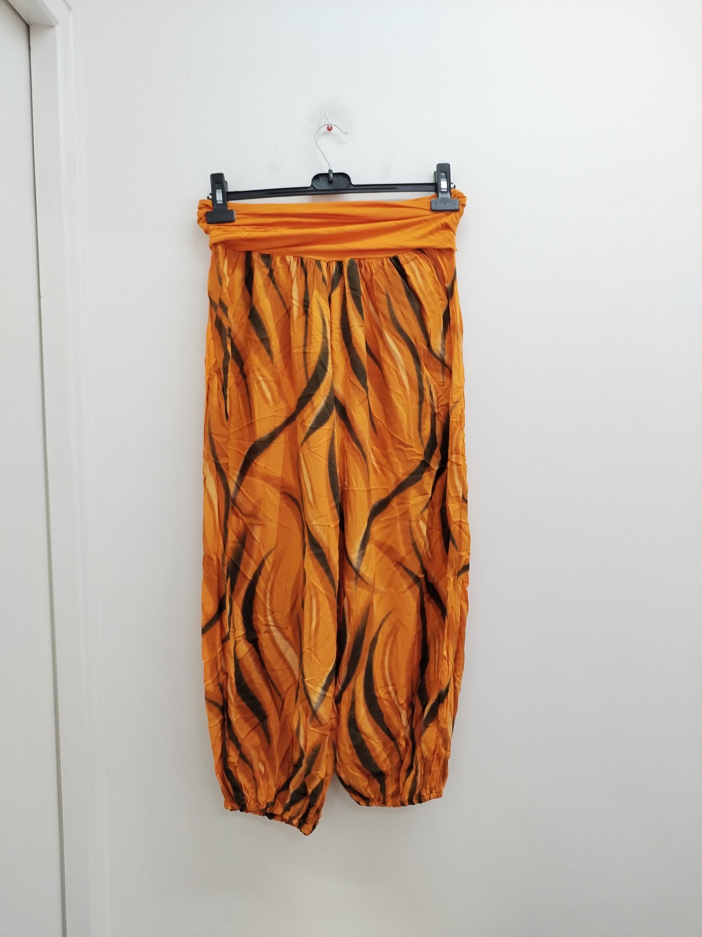 Pantalon léger jambes larges orange imprimé Taille S