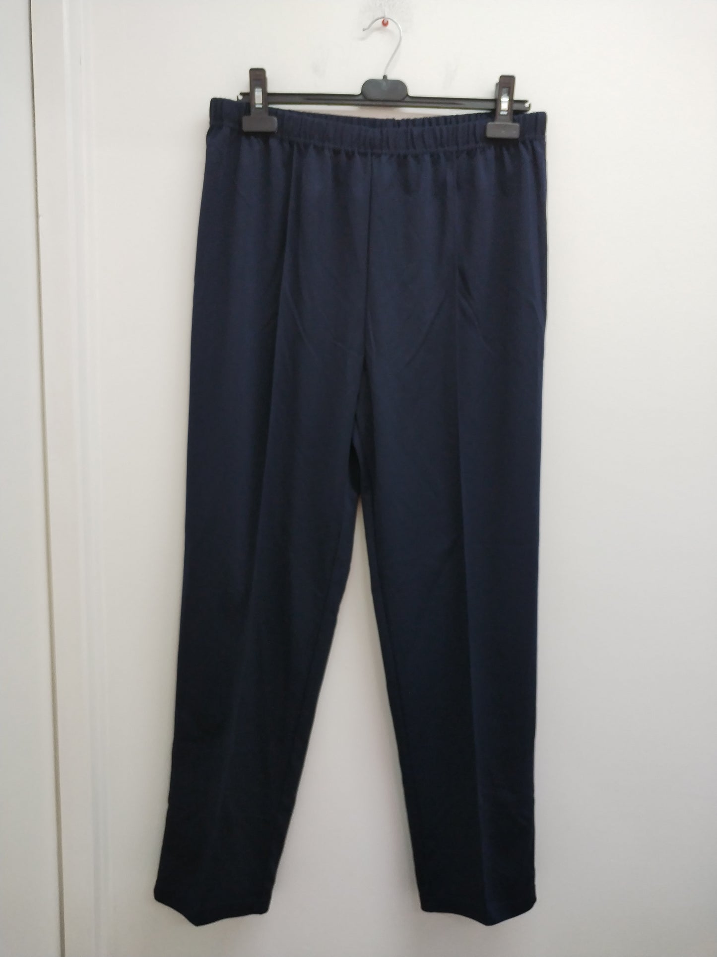 Pantalon léger Daxon bleu marine Taille 48