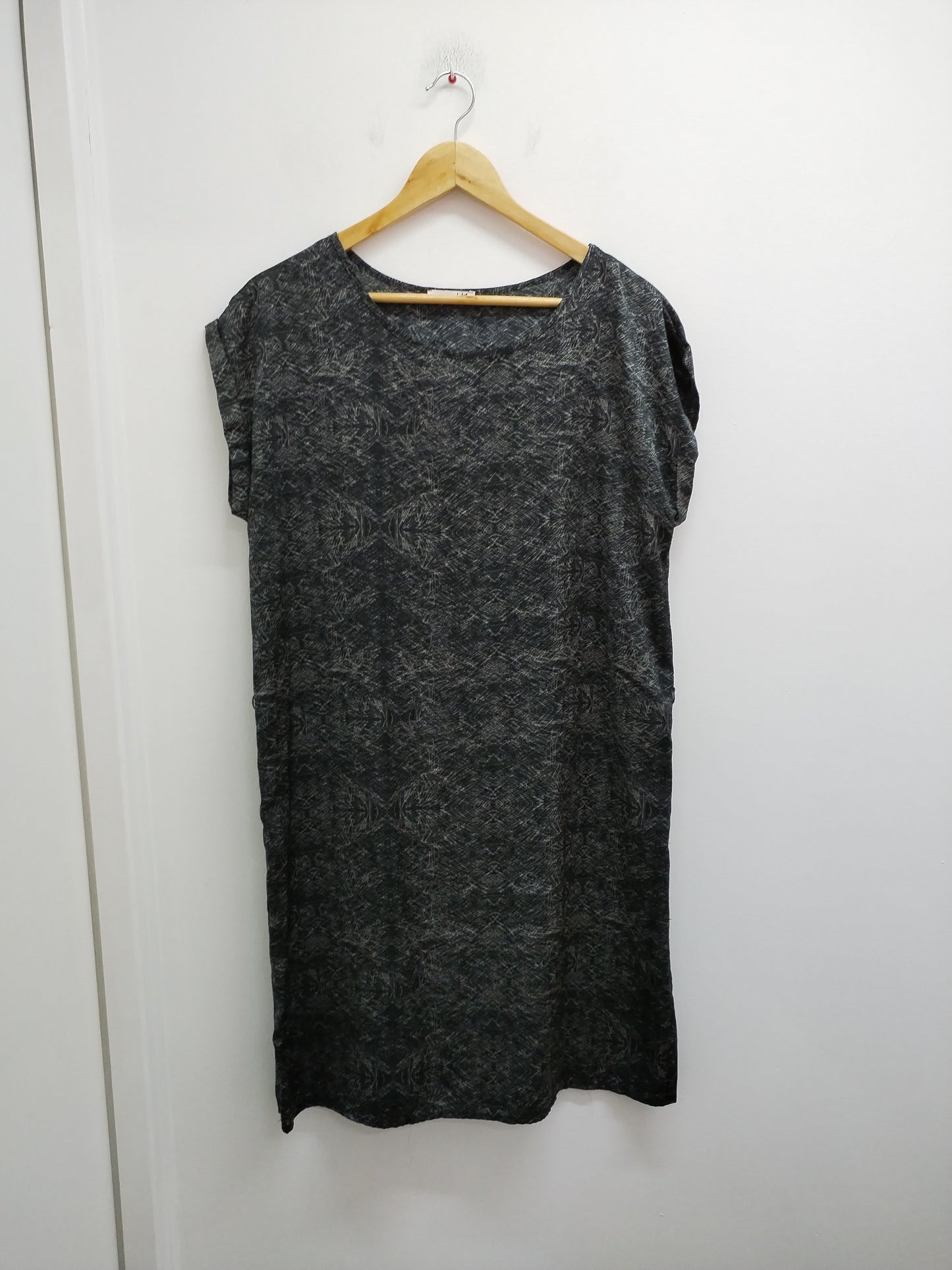 Robe fluide manches courtes La Halle grise anthracite chiné Taille M