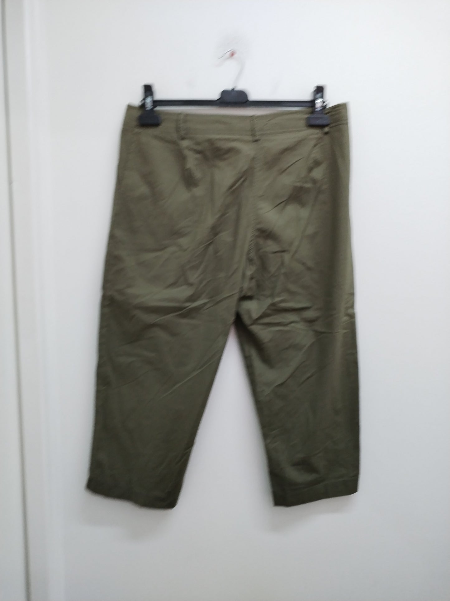Pantacourt léger kaki Taille 42