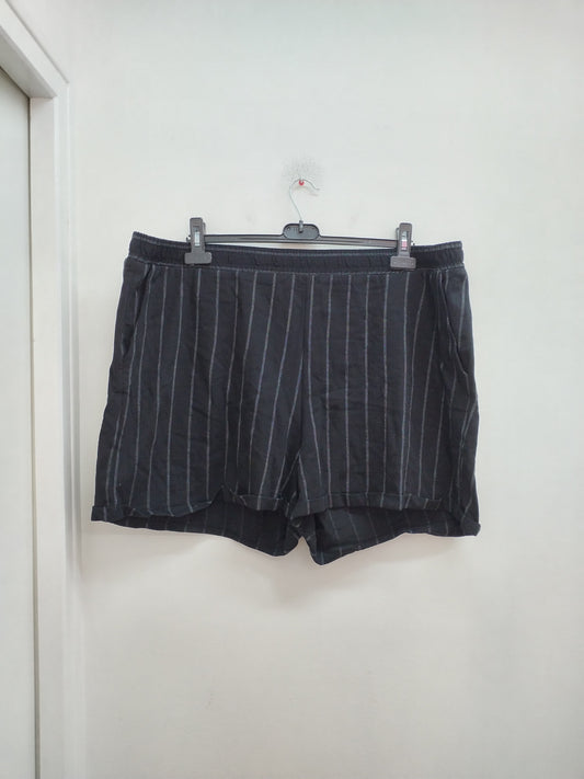 Short C&A noir rayé blanc Taille XXL