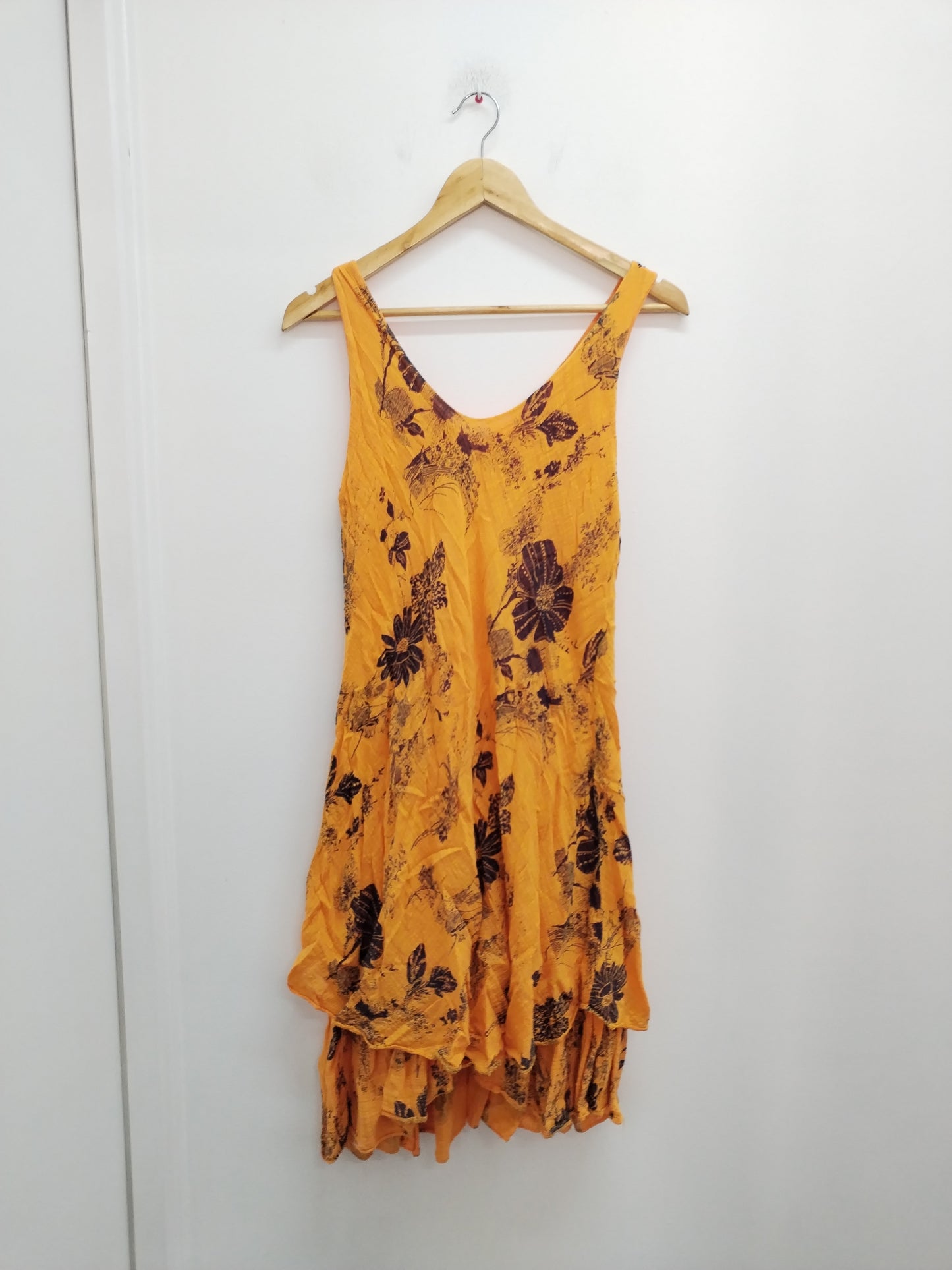Robe sans manches orange fleurie Taille L