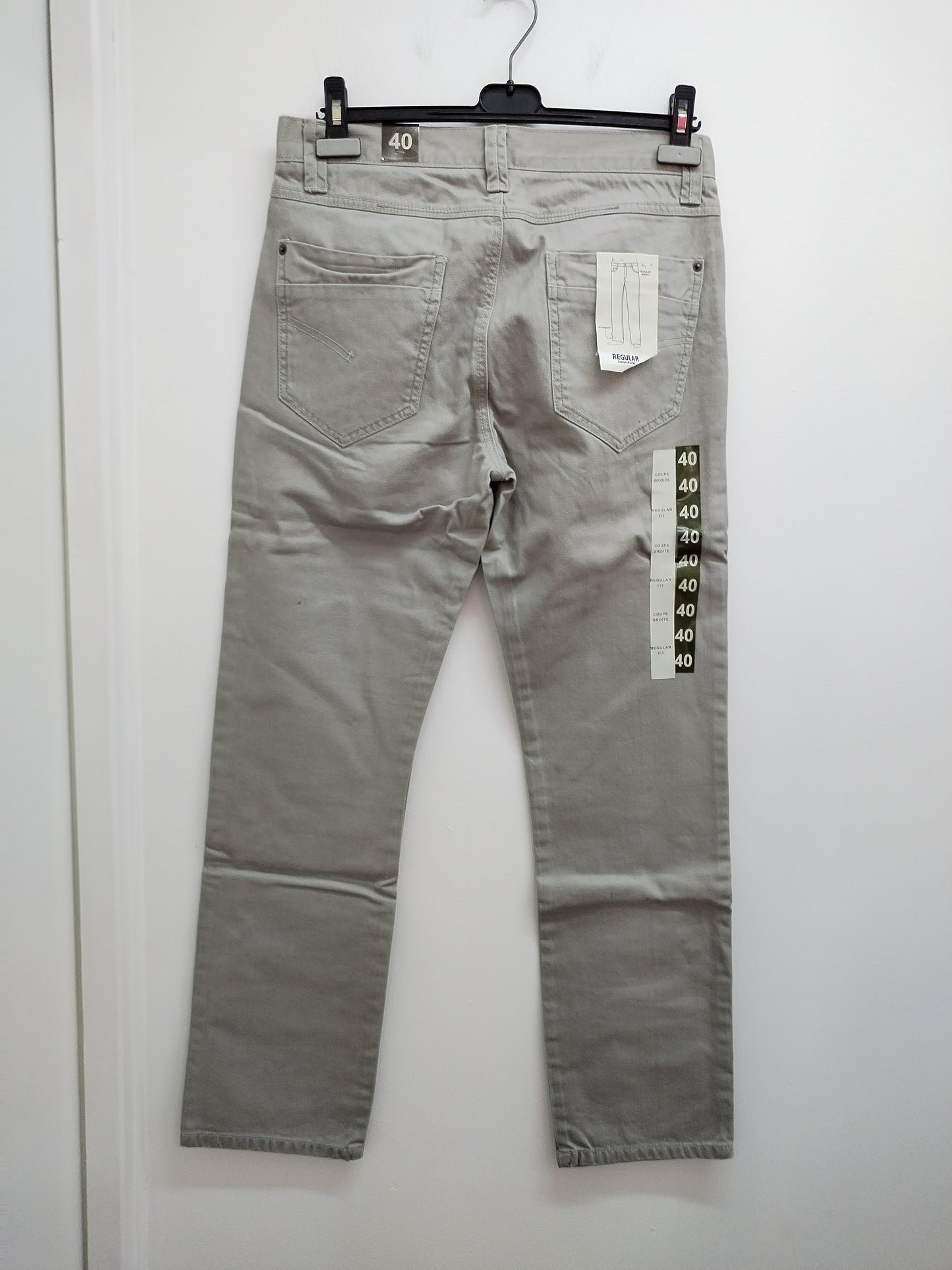 Jeans OWK gris clair Taille 40