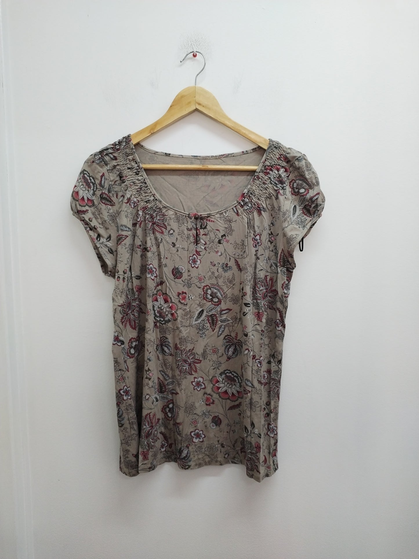 T-shirt taupe fleuri Taille L