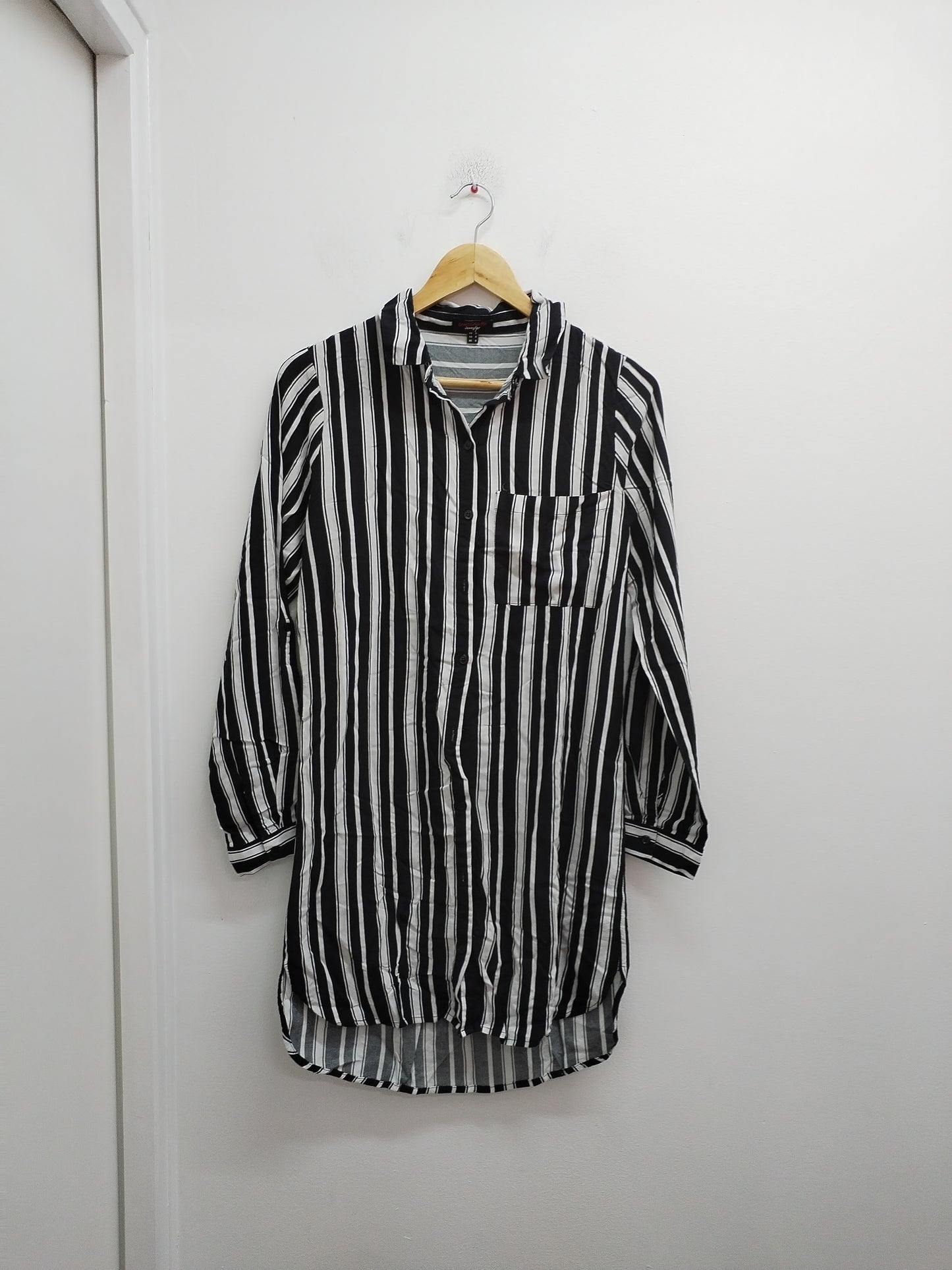 Robe chemise Jennyfer rayée noire et blanche Taille S