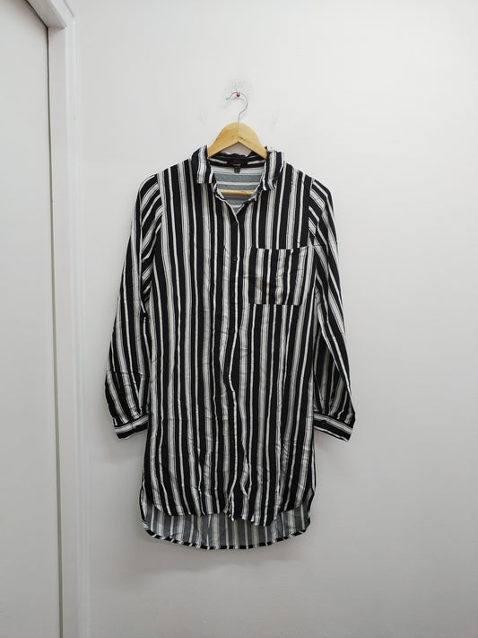 Robe chemise Jennyfer rayée noire et blanche Taille S