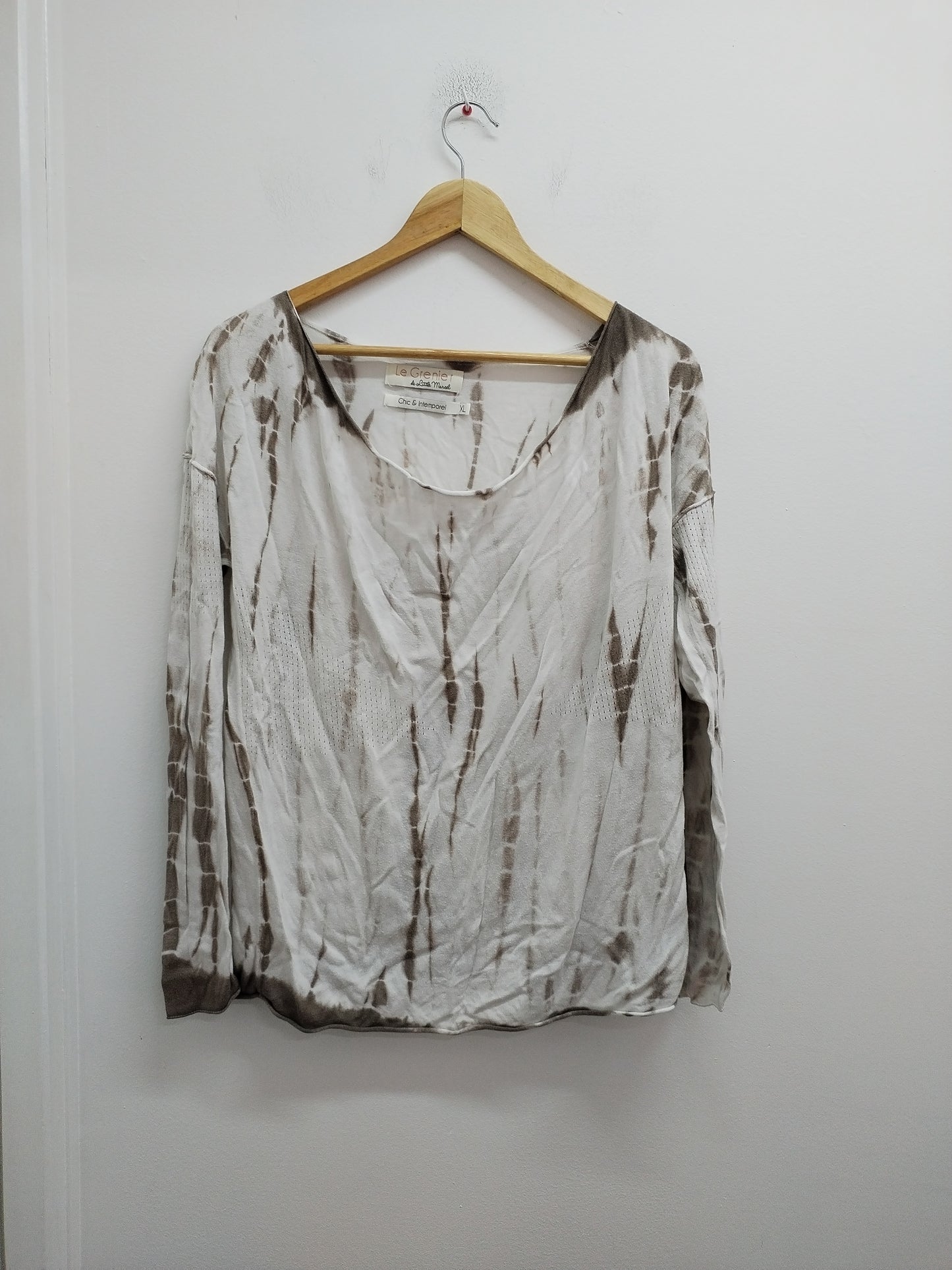 Pull fin Le Grenier de Little Marcel blanc et marron effet délavé Taille XL
